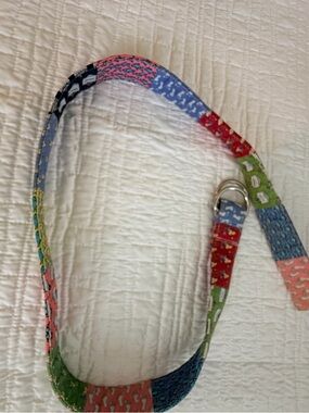Vineyard Vines Vintage classic (1990) Multi-Color Whale Pattern